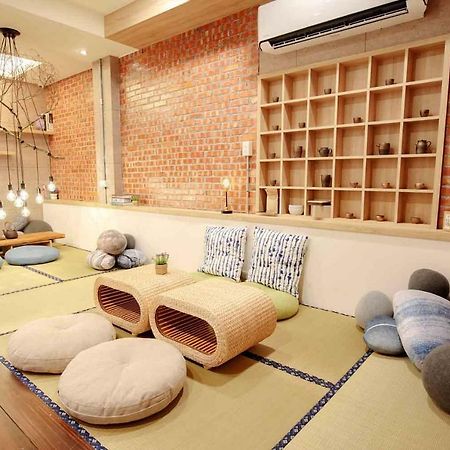 Bird Series B&B&Hostel複合式民宿#本國旅客須先匯款 ไถหนาน ภายนอก รูปภาพ