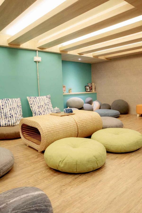 Bird Series B&B&Hostel複合式民宿#本國旅客須先匯款 ไถหนาน ภายนอก รูปภาพ