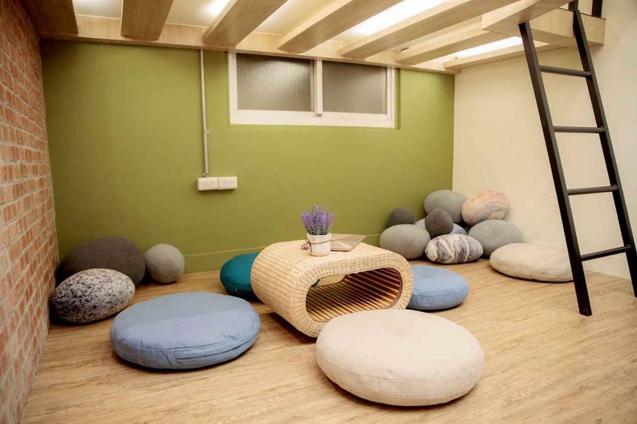 Bird Series B&B&Hostel複合式民宿#本國旅客須先匯款 ไถหนาน ภายนอก รูปภาพ
