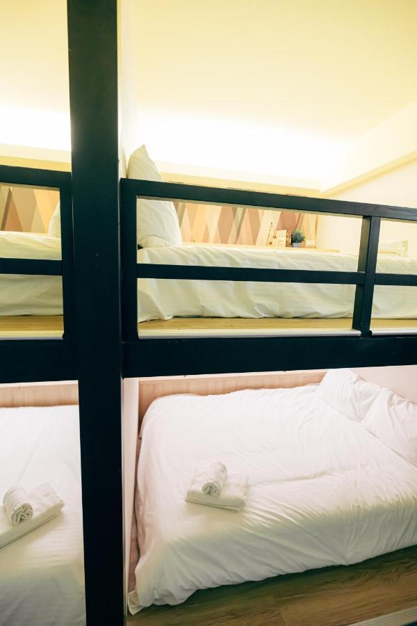 Bird Series B&B&Hostel複合式民宿#本國旅客須先匯款 ไถหนาน ภายนอก รูปภาพ